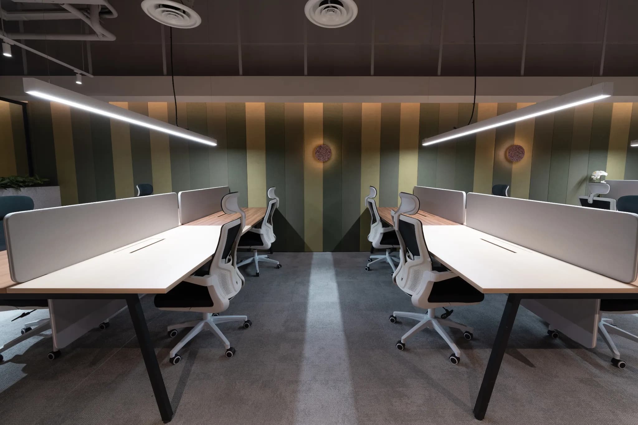 Dedicated Desk