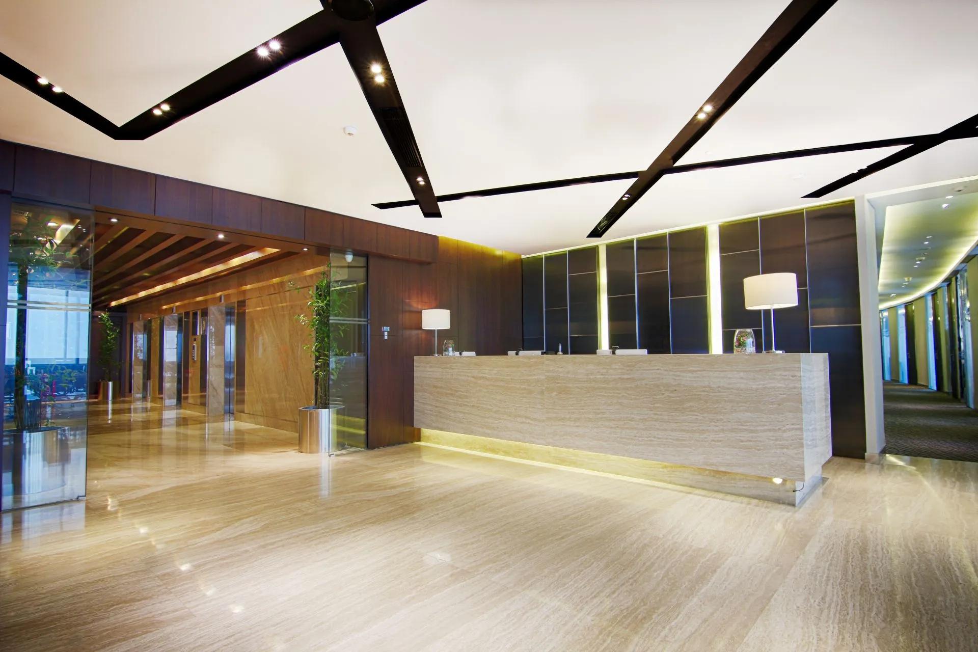 CEO SUITE @ AXA Tower