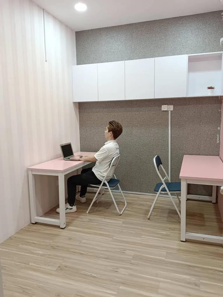 Dedicated Desk