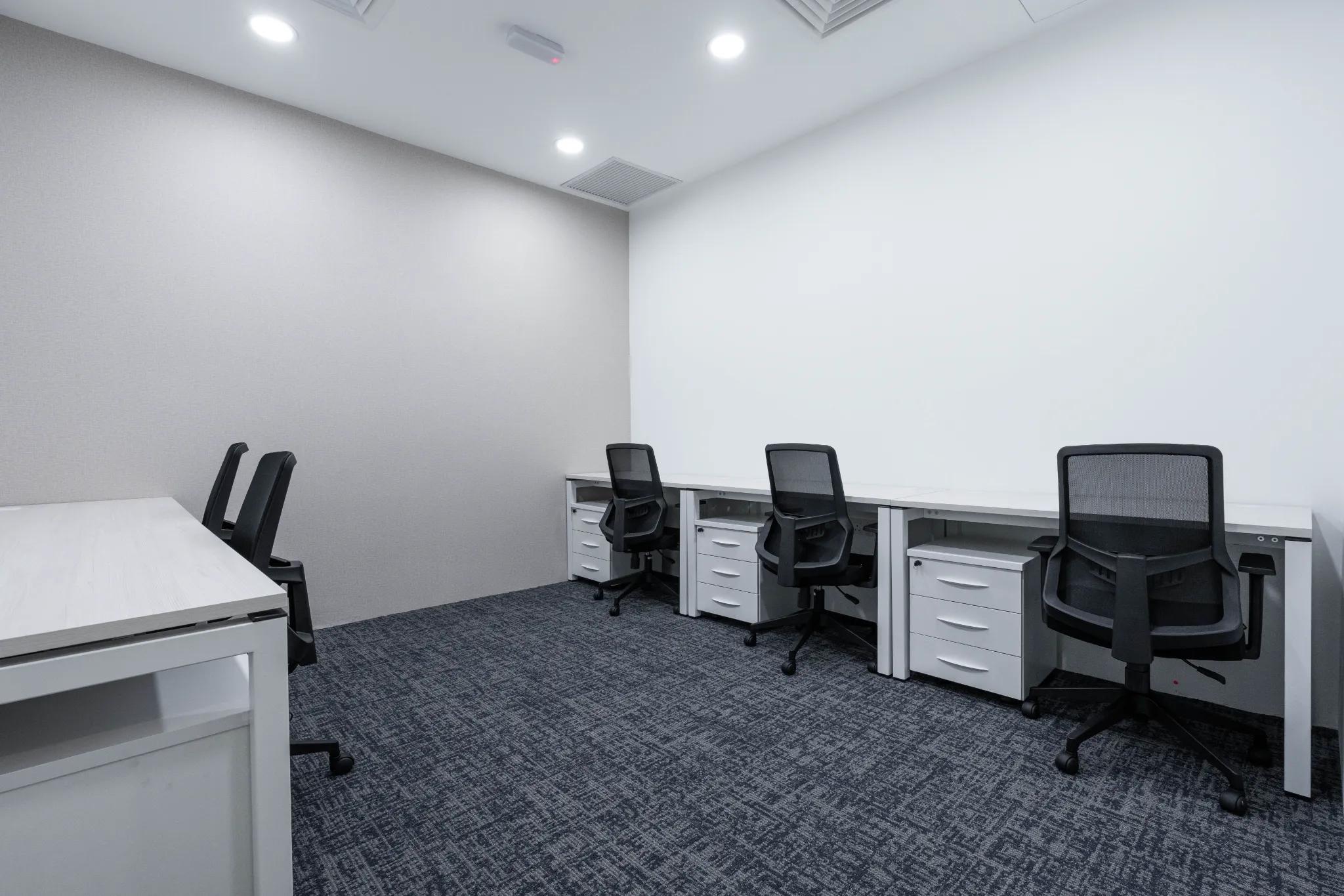 Private Suite (Day)