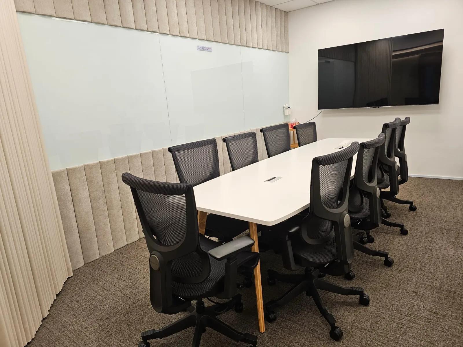 CTP 9 Pax Boardroom
