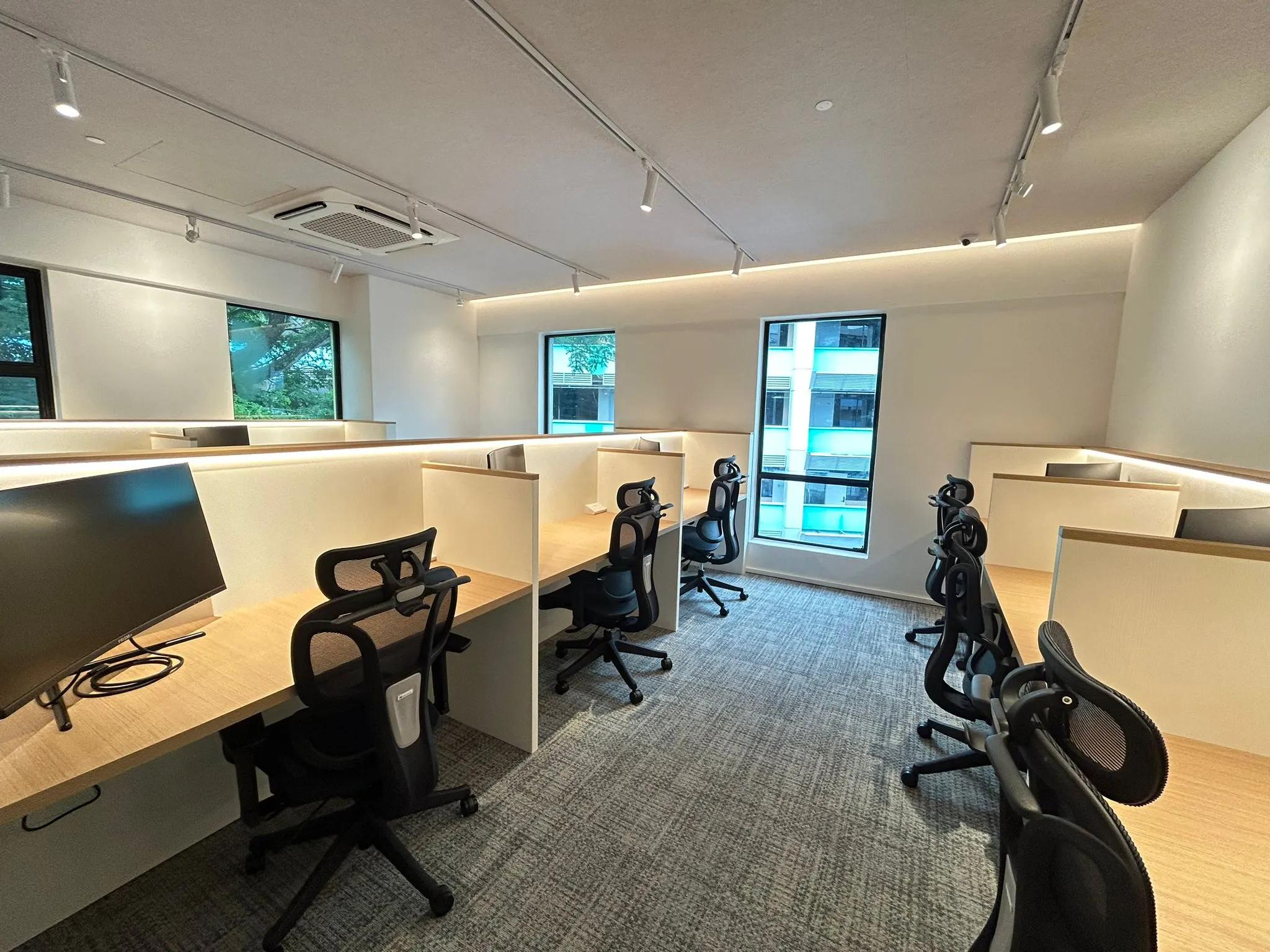 Hot Desk (Hour/Day)